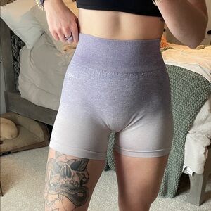 AYBL Seamless Purple Ombre Women's Shorts